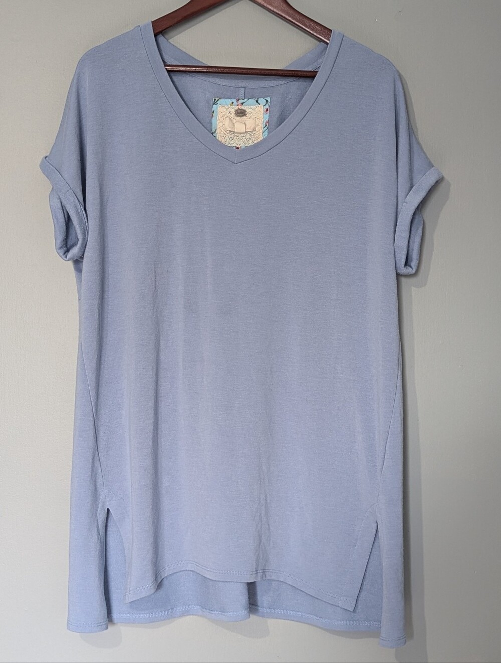 Cupio Women's Casual V-Neck Short Sleeve Top Light Blue Side Slits Soft Girl